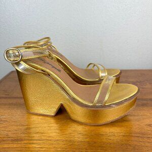 Free People Gold Platform Heels Wedge Strappy Buckle Metallic Size 8.5